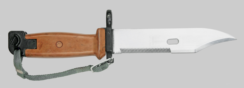 Image of East German Modell 74 (AKM Type II) bayonet.