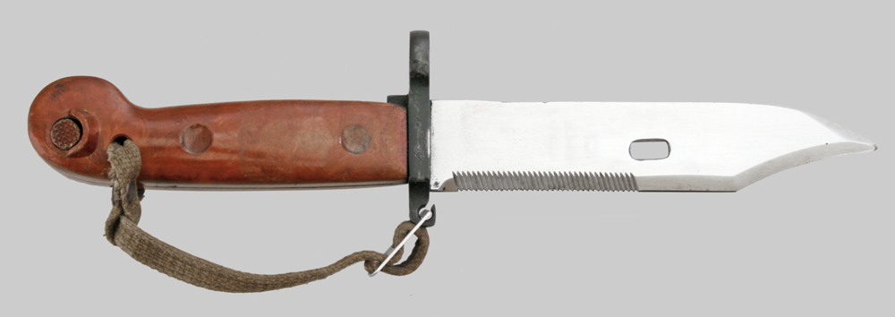 Image of Russian AKM Type I Transitional bayonet.