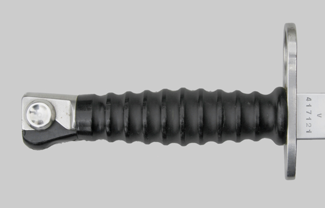 Image of the Swiss M1957 bayonet.