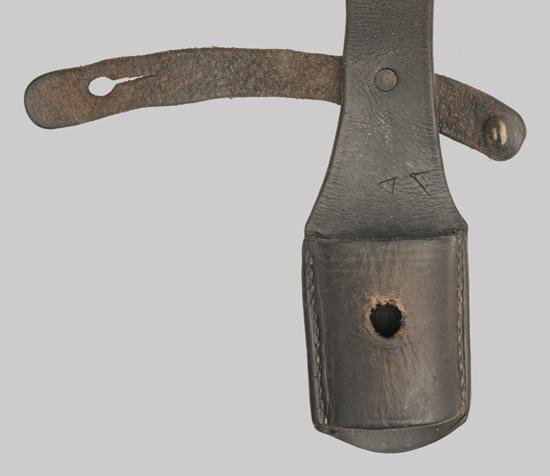 Image of unidentified leather bayonet belt frog